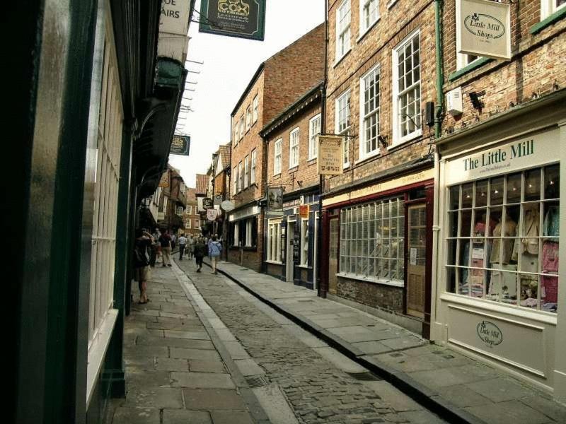 Church View B&B & Holiday Cottages York Bagian luar foto